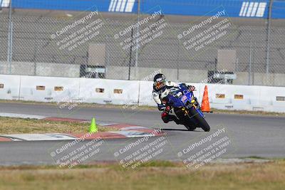 media/Nov-26-2022-Fastrack Riders (Sat) [[b001e85eef]]/Level 3/Session 3 Outside Turn 9/